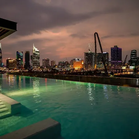 Metropole Saigon Suites